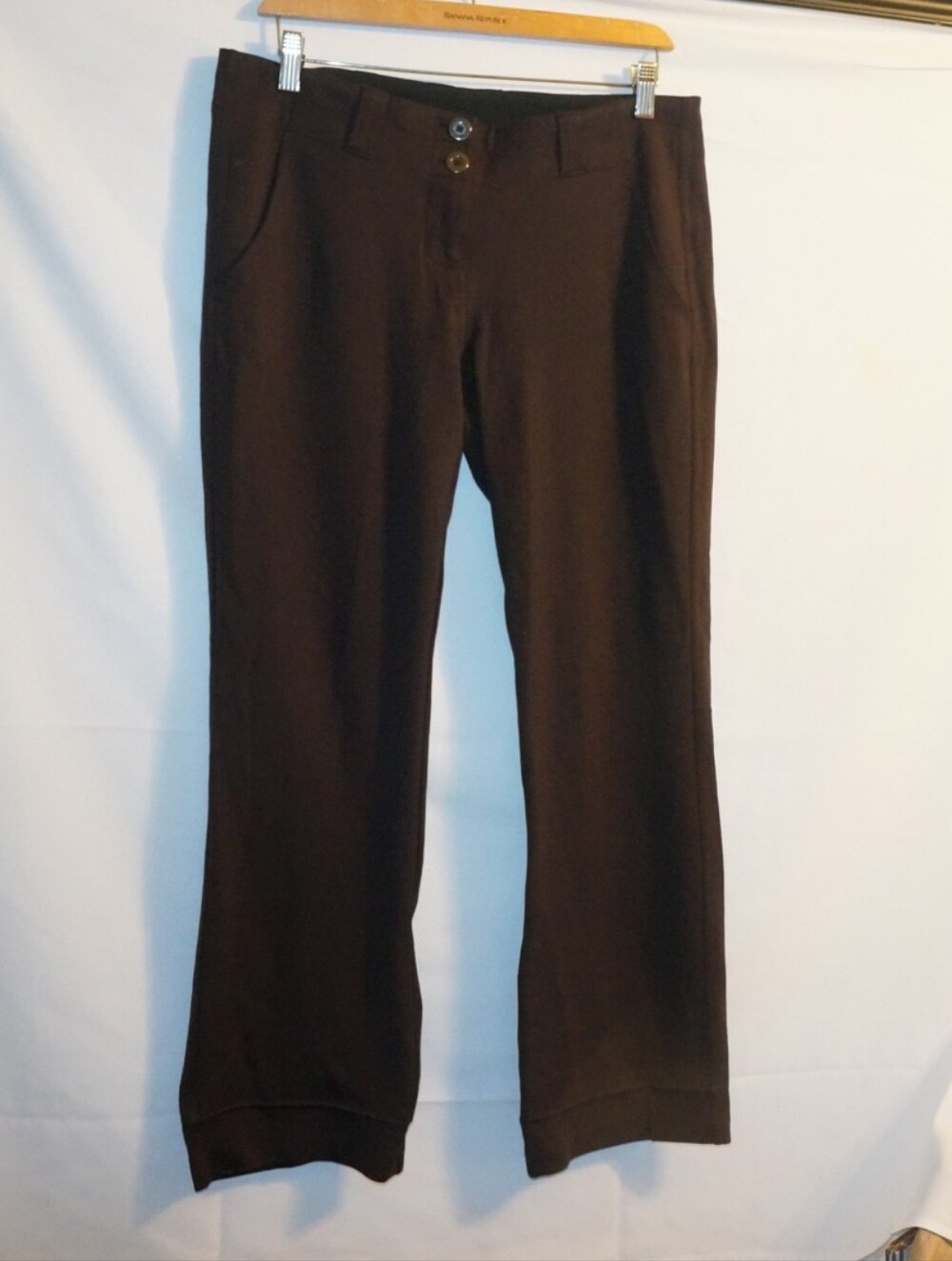 Title Nine style TN-220975 is an outdoor-focused women's stretch Pant Brown Sz 8 - Picture 2 of 12